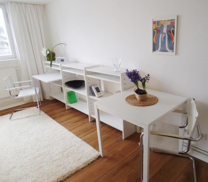Ferienwohnung Am Schloss Карлсруэ Экстерьер фото